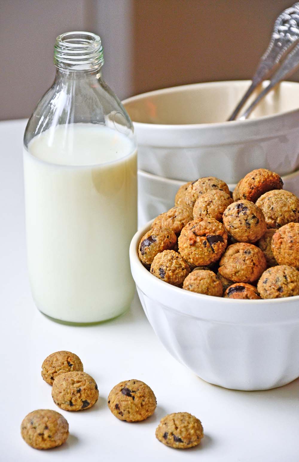 Oatmeal chocolate chip cookie bites 