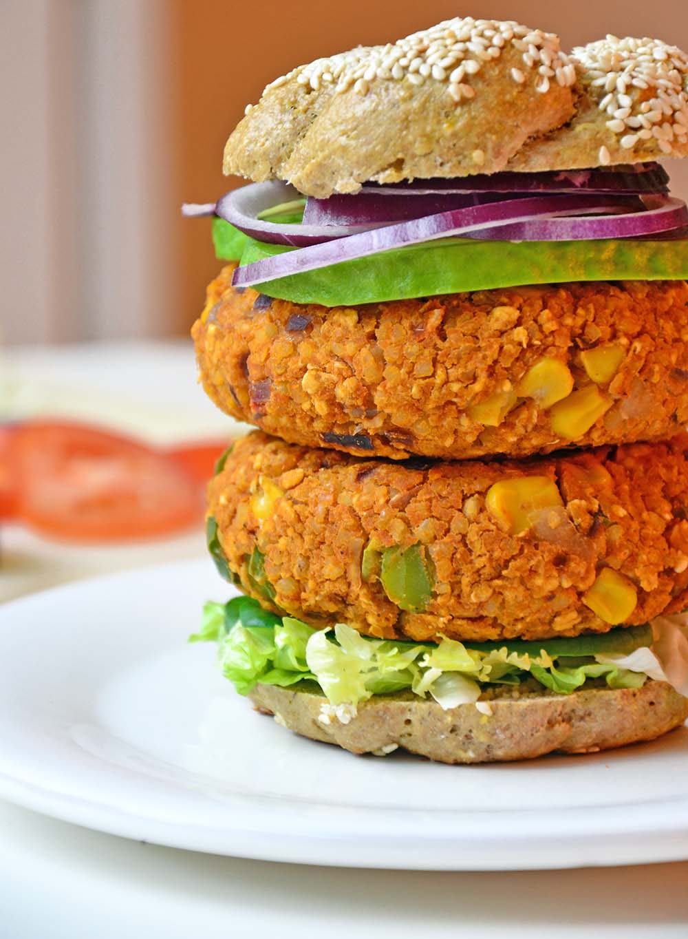 Vegetarburger med bønner og bulgur