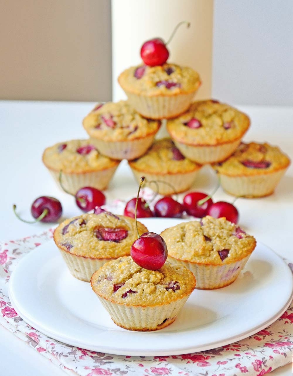 Protein cherry muffins