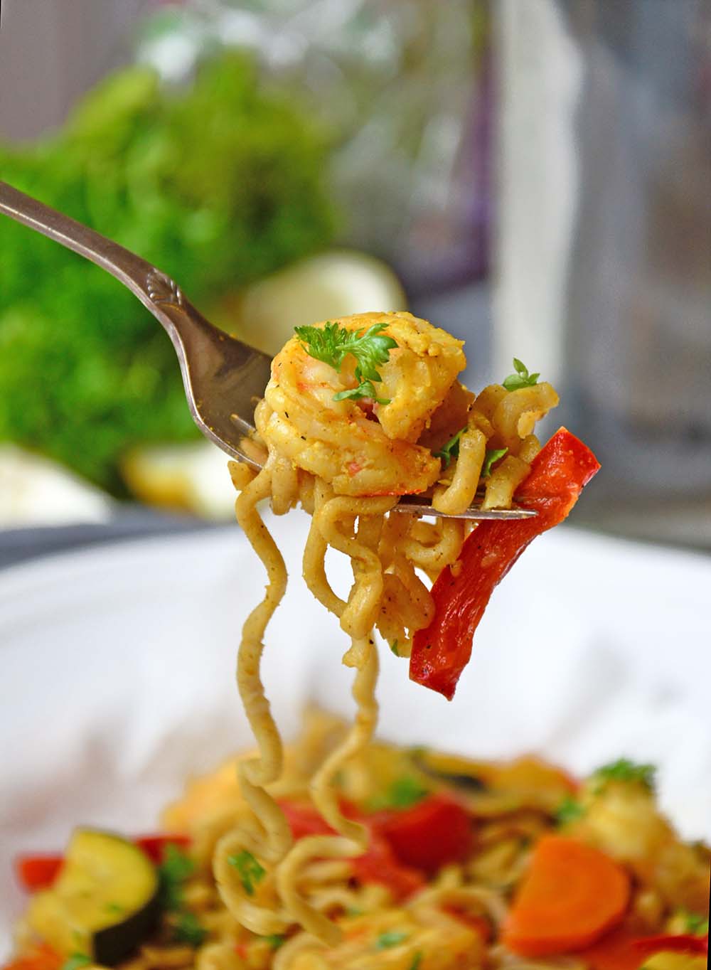 Shrimp & vegetable stir fry with honey chili sauce
