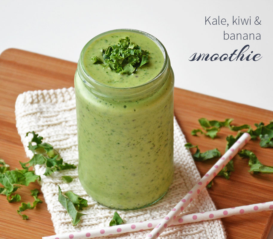 kale kiwi and banana smoothie