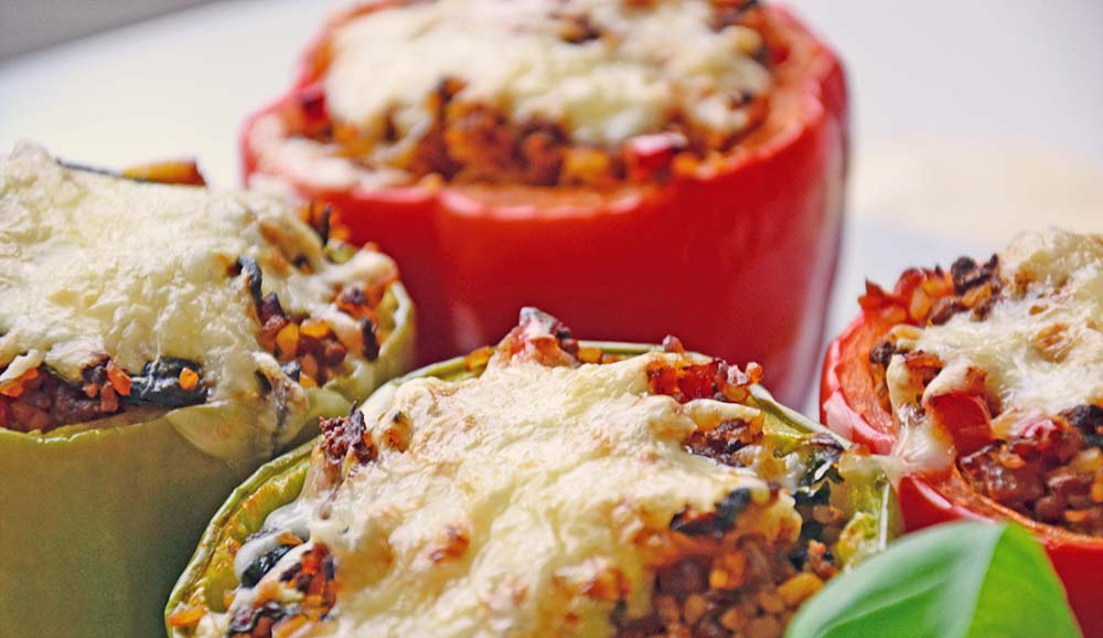 Fylt paprika med bulgur og karbonadeideig