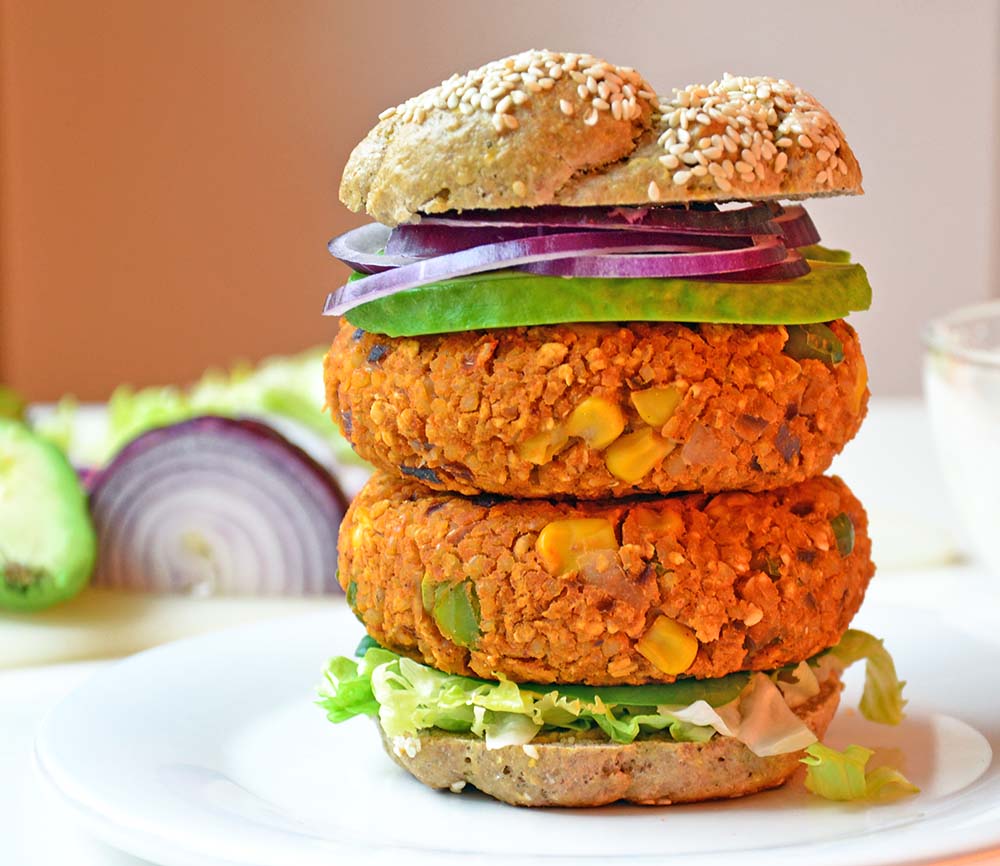 Vegetarburger med bønner og bulgur