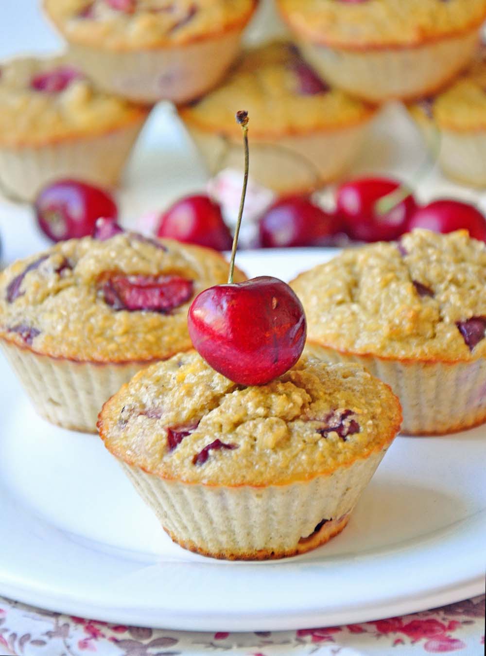 Protein cherry muffins