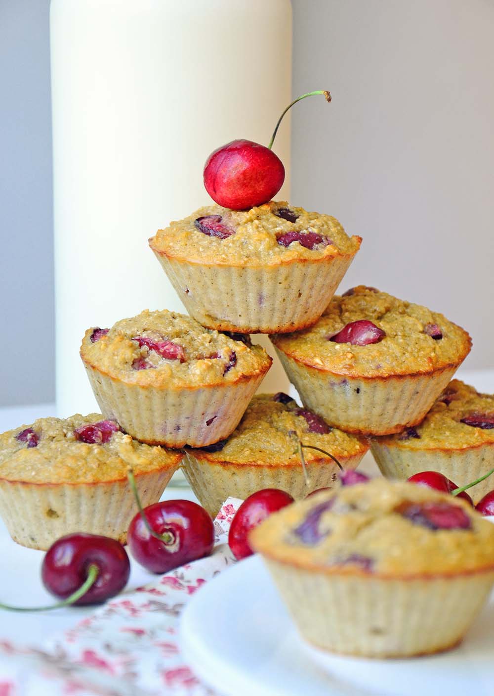 Protein cherry muffins