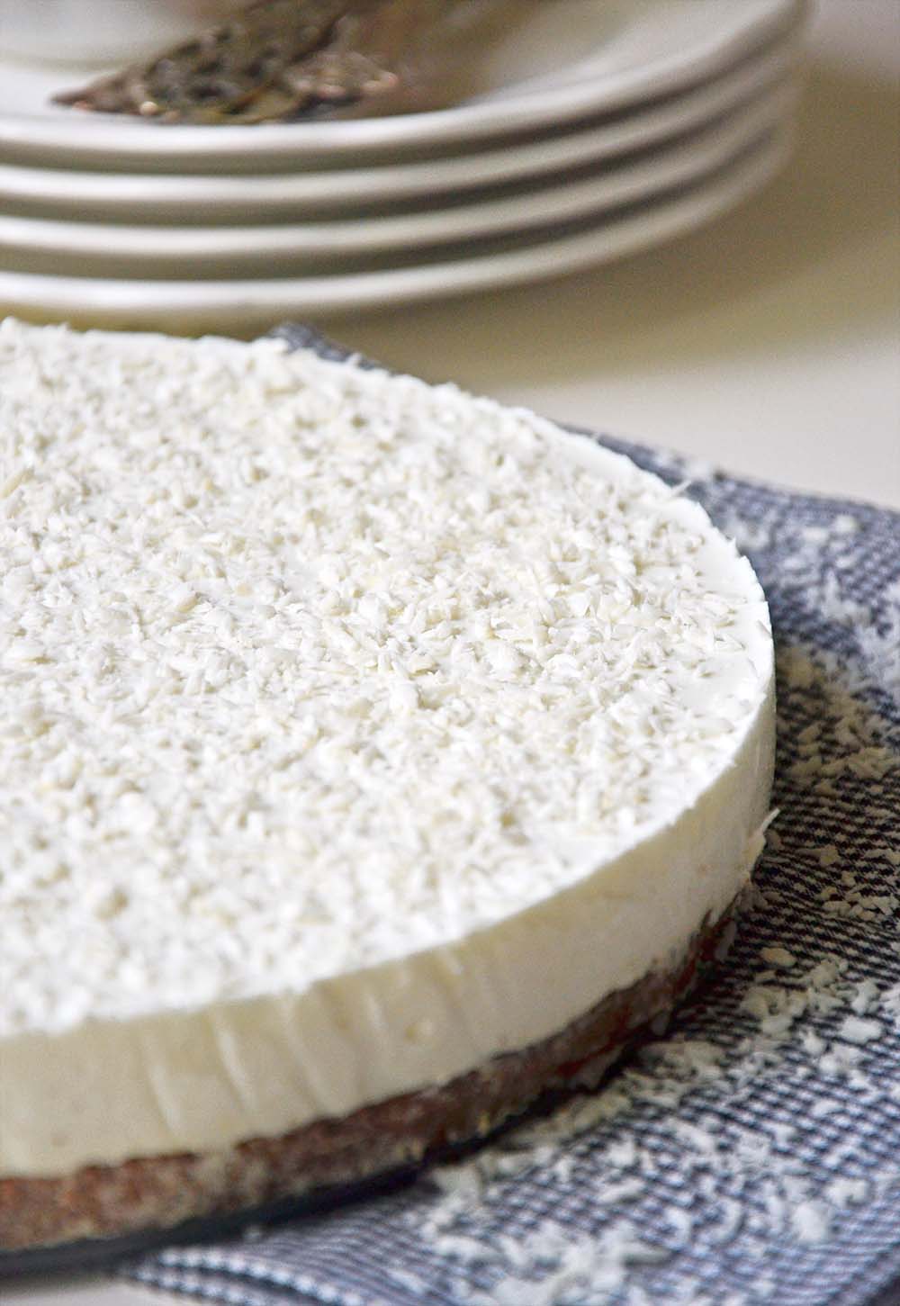 Healthy coconut cheesecake
