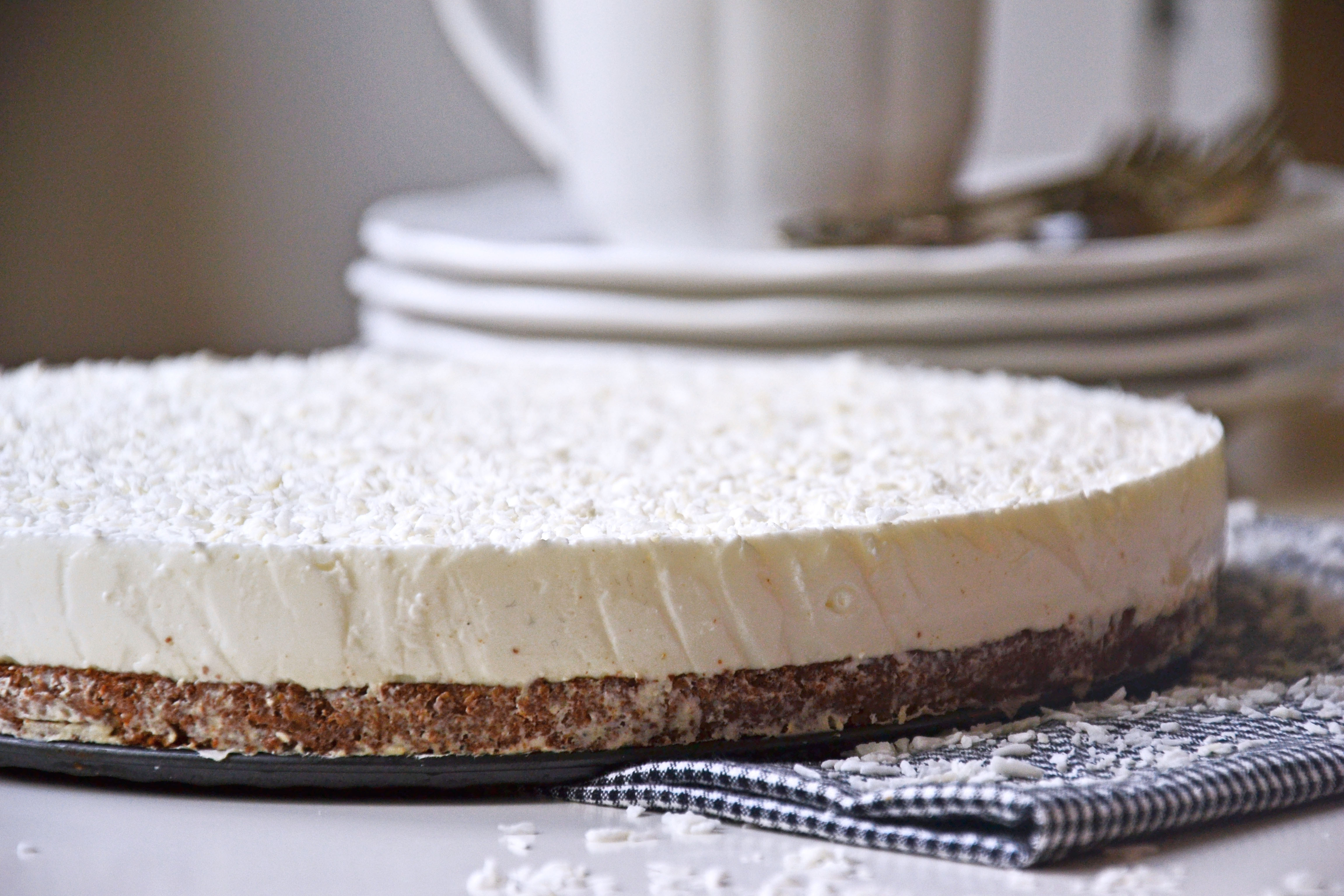 Healthy coconut cheesecake