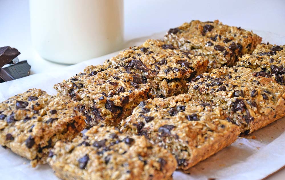 Oatmeal peanut cookie bars