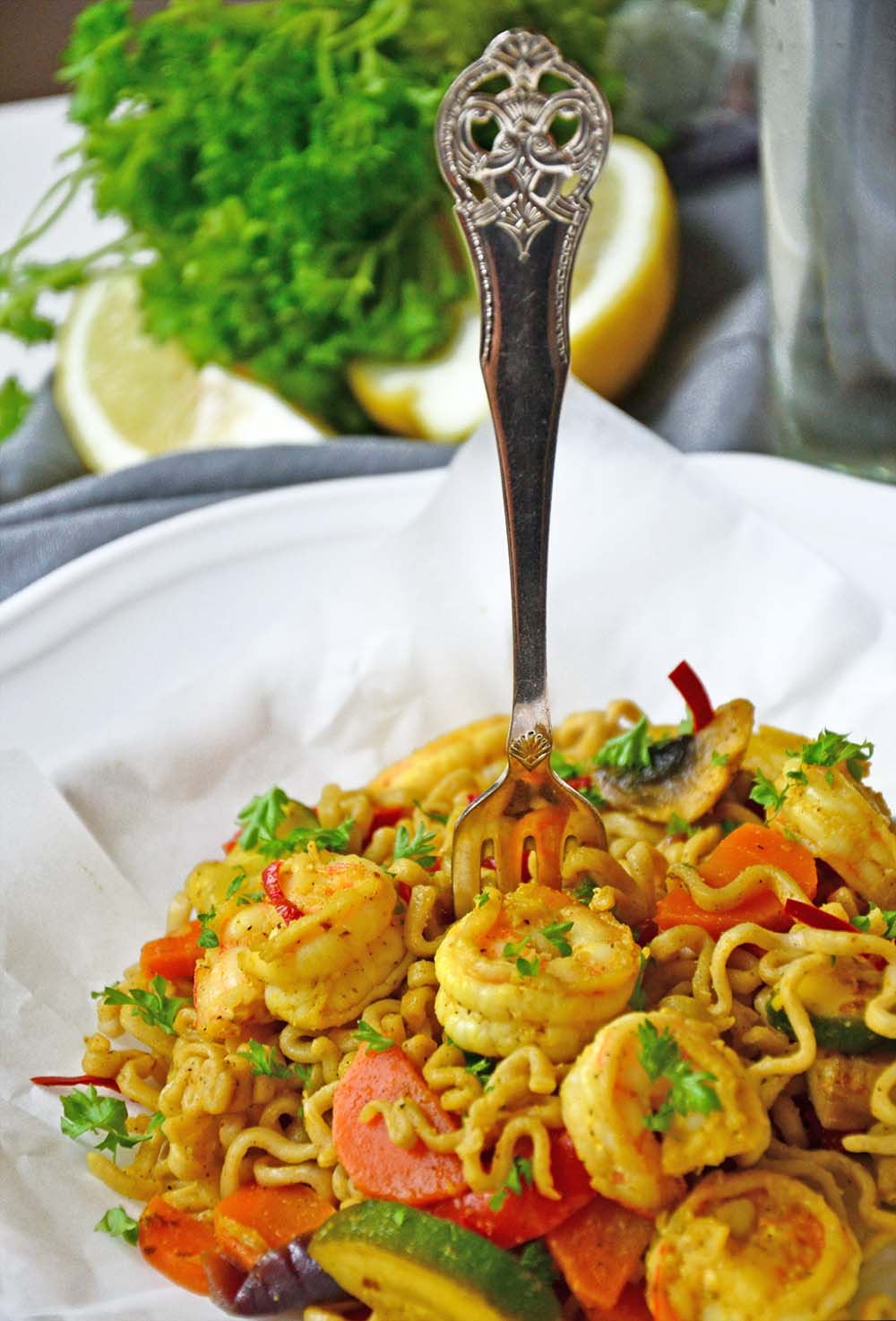 Shrimp & vegetable stir fry with honey chili sauce