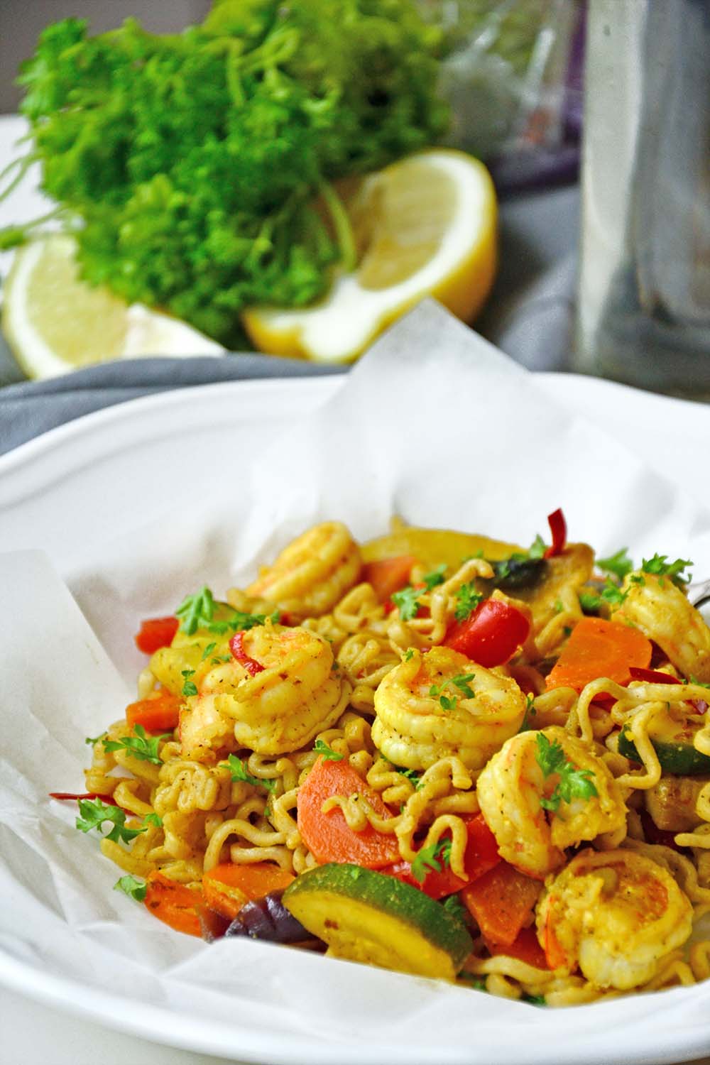 Shrimp & vegetable stir fry with honey chili sauce