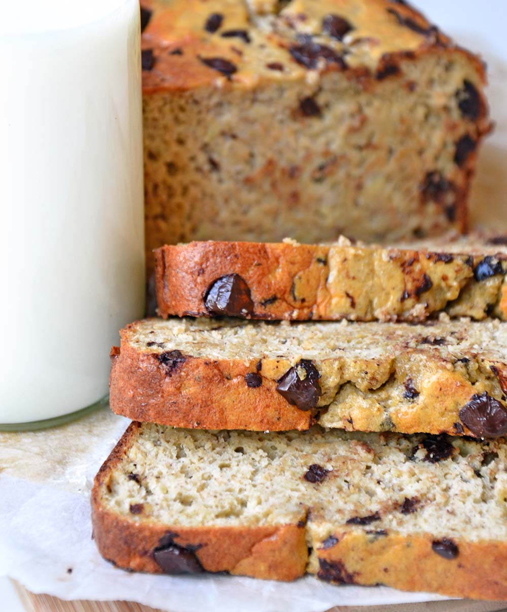 Healthy chocolate chip banana chip