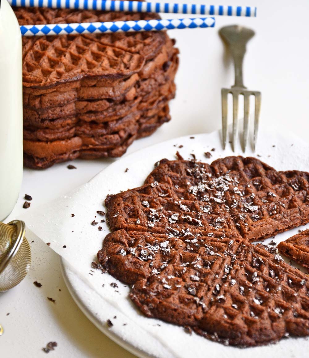 Spicy chocolate brownie waffles
