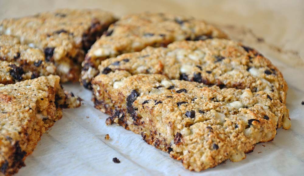 Healthy chocolate chip scones