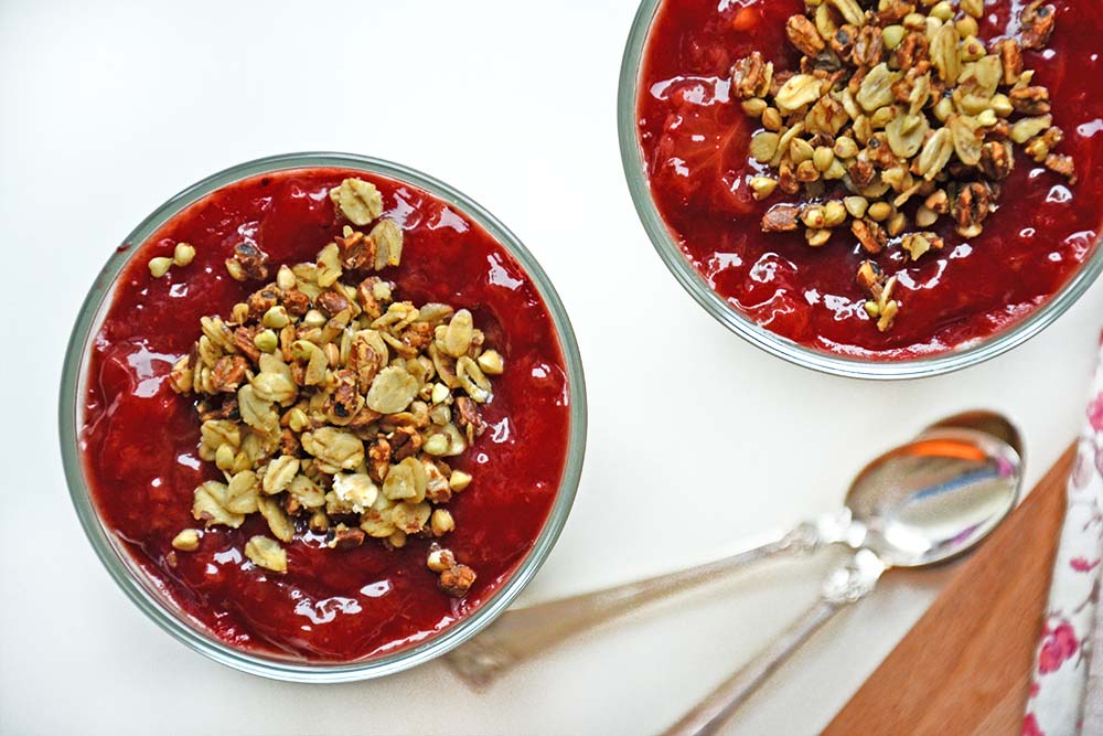 Healthy cheesecake with strawberry