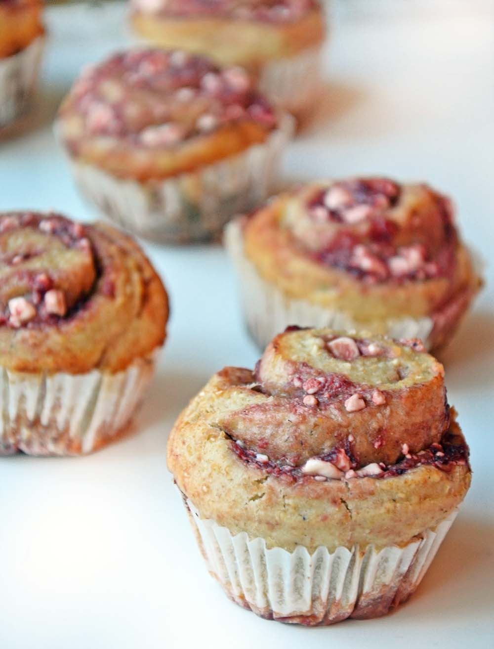 Strawberry cottage cheese buns