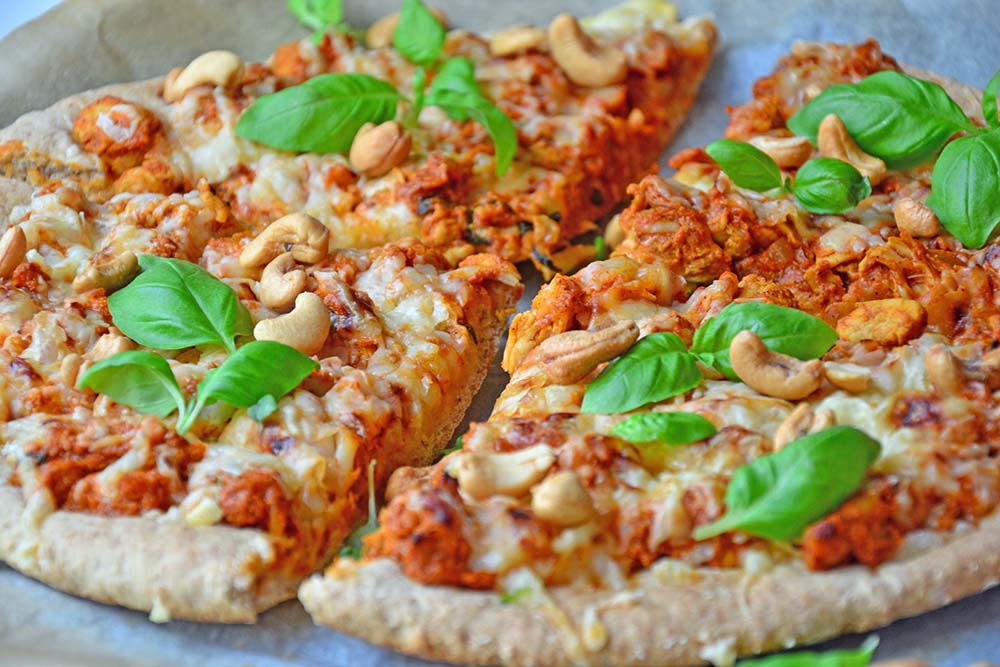 Tikka masala pizza