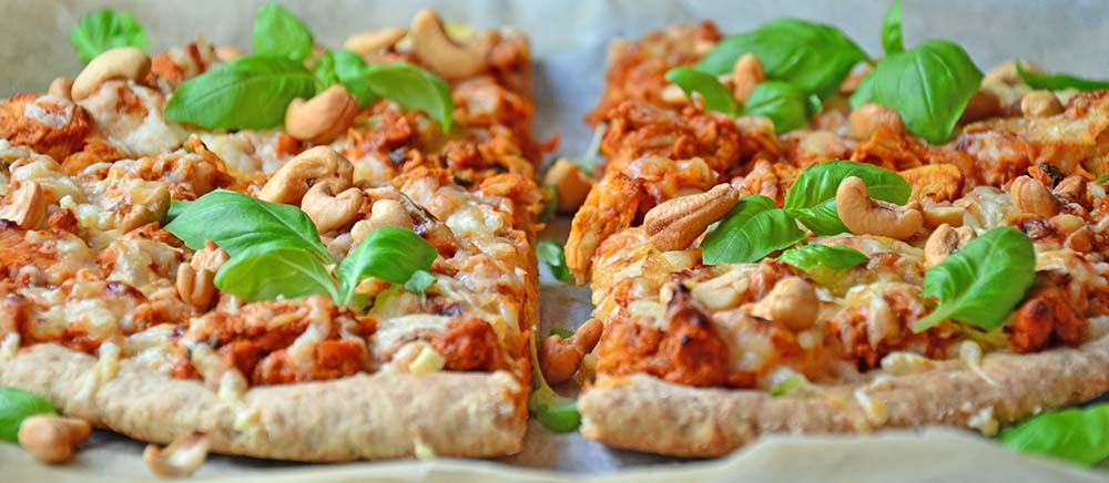 Tikka masala pizza