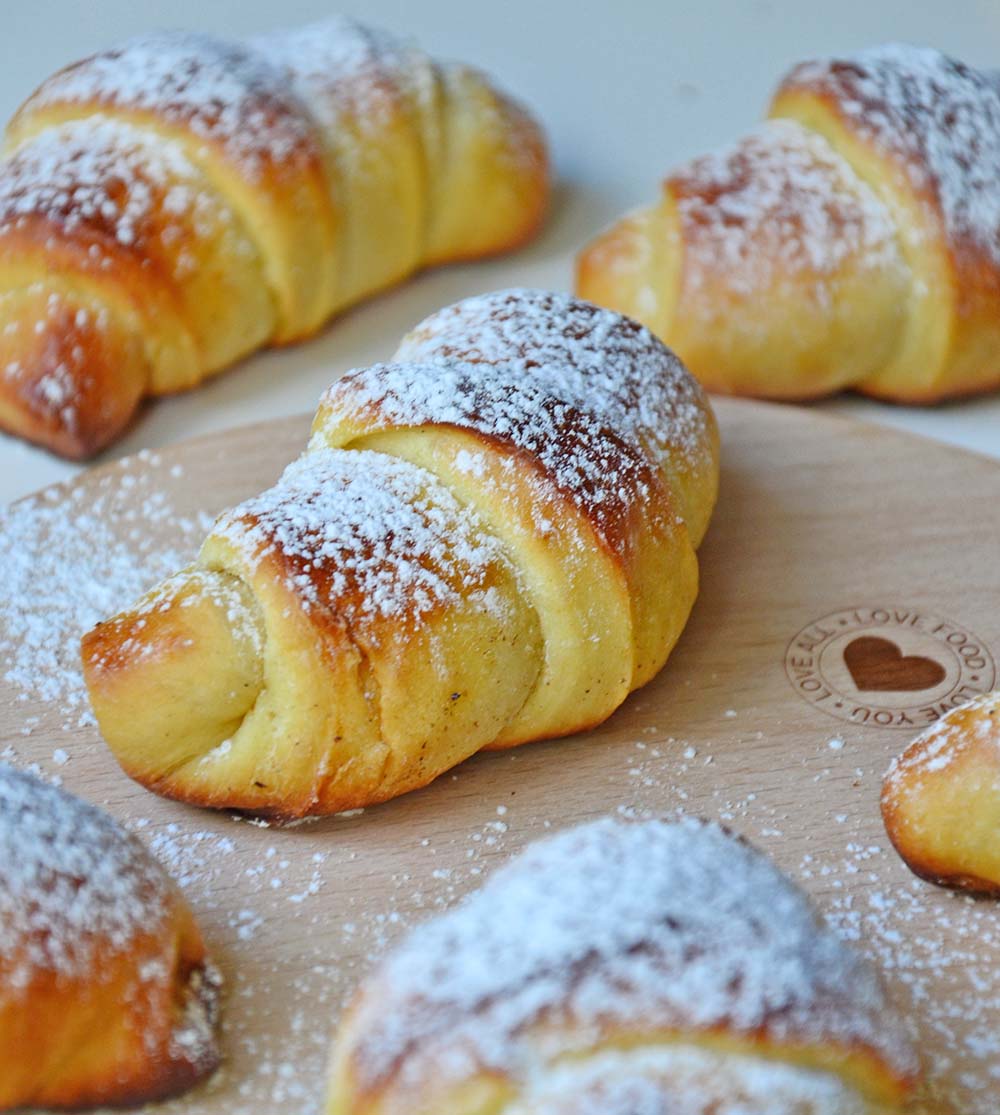 Vanilla buns