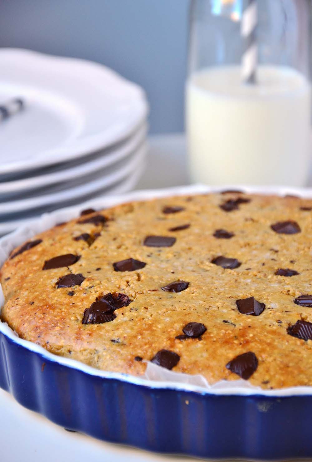 Chocolate chip skillet cookie pie