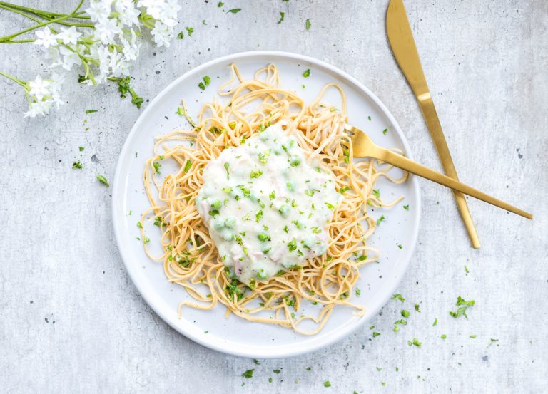 Spaghetti med kremet blomkål- og ostesaus