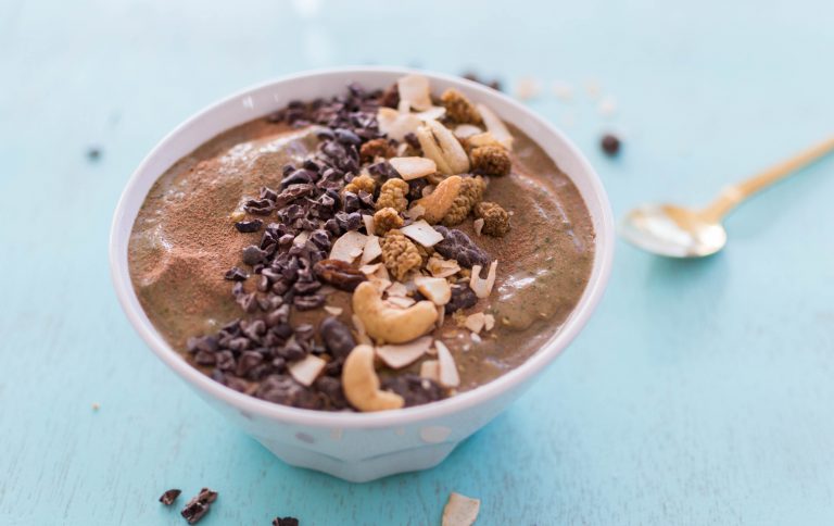 Sjokoladesmoothie med avokado og spinat