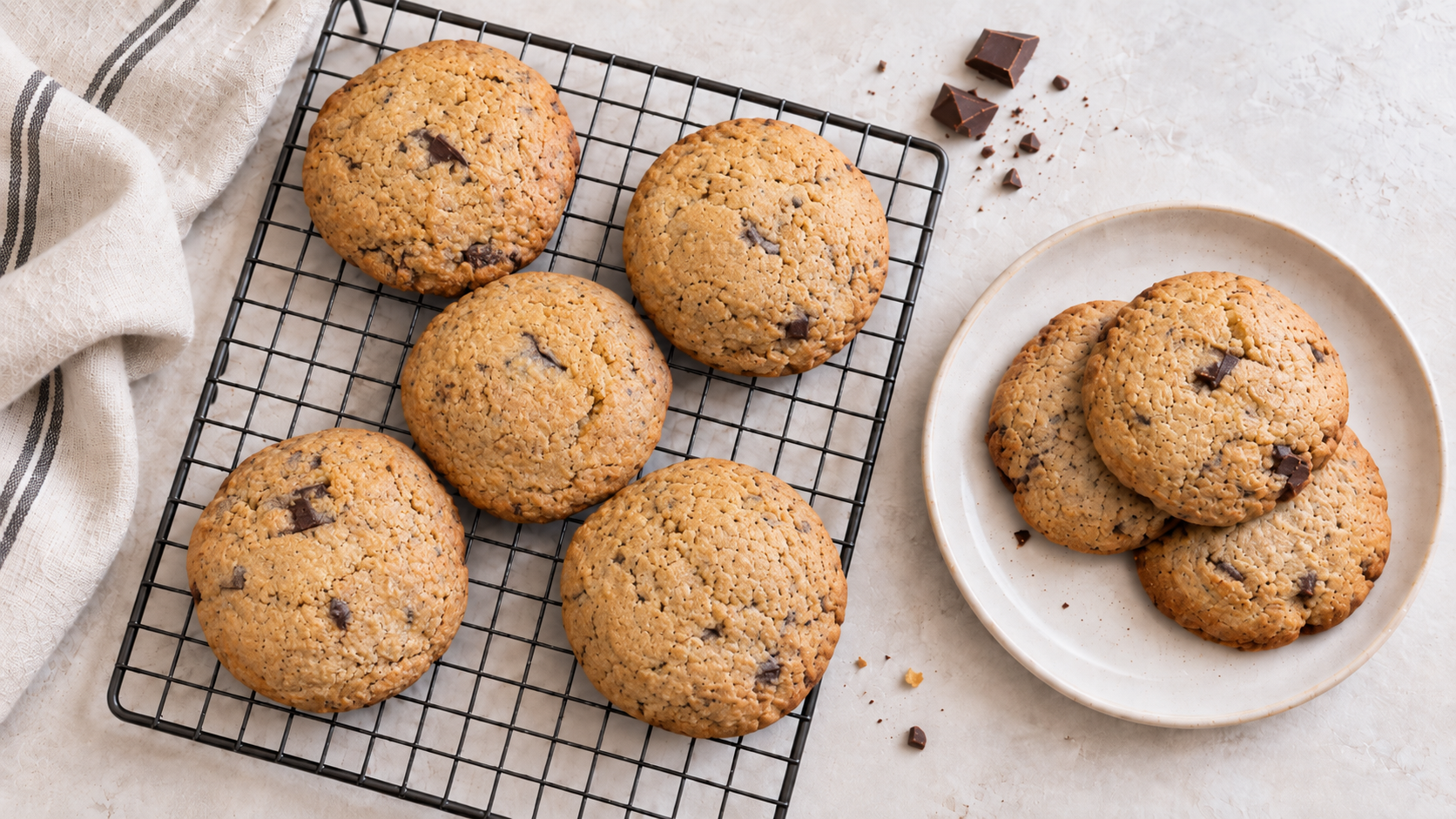 Cookies med havre og mørk sjokolade